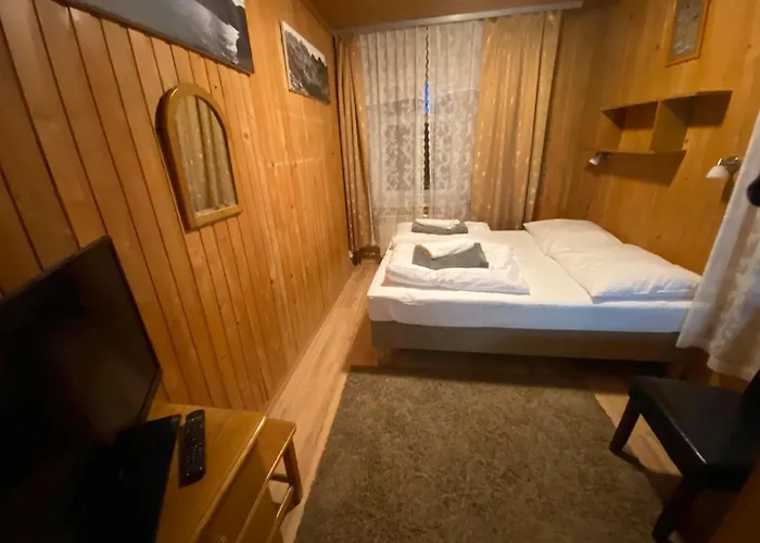 Rusałka Nocleg ze śniadaniem 3*