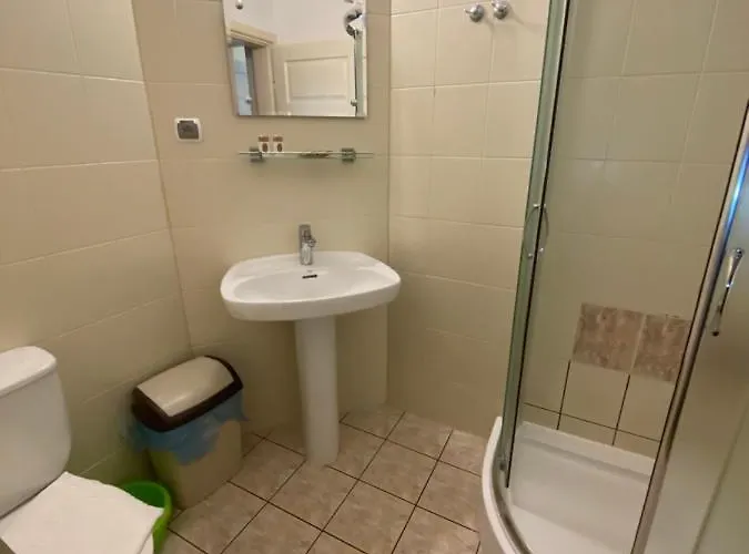 Rusałka Nocleg ze śniadaniem 3*